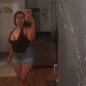 Meet your Posher, Peris